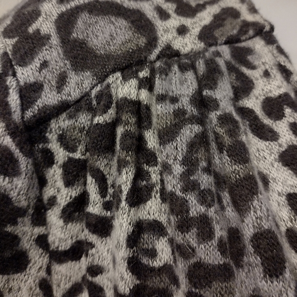 SPENSE Sexy Woman Animal Print Dress. Overlapping Hem. Long Sleeve Size L - Picture 6 of 8